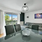 Le Sun Valley - Videoprojecteur Et Terrasse Zen